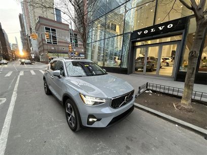 Certified 2025 Volvo XC40 B5 Plus
