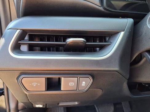 Used 2025 Kia K4 FWD image 14