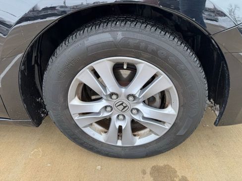 Used 2012 Honda Accord LX image 19