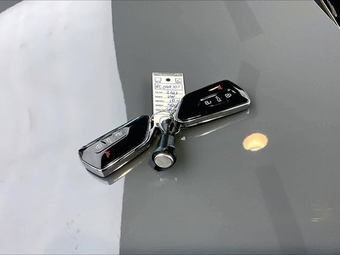 Used 2023 Volkswagen ID.4 Pro S RWD image 13