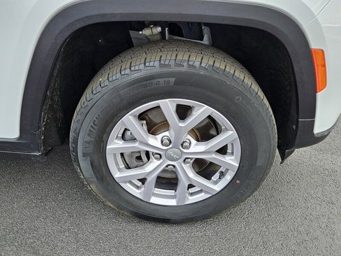 Used 2022 Jeep Grand Cherokee L Limited image 14