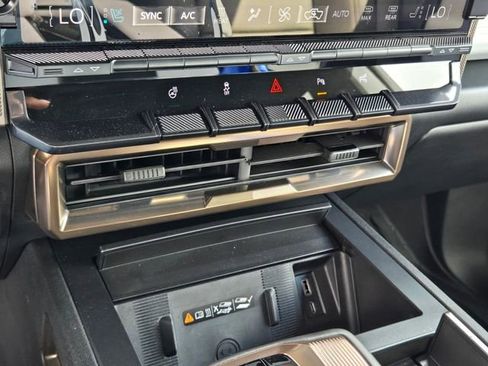 New 2025 GMC Hummer EV 3X AWD/4WD image 21