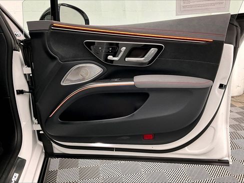 Certified 2023 Mercedes-Benz EQS AMG 4MATIC image 23