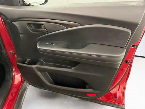 Used 2024 Honda Passport TrailSport image 35