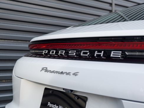 New 2026 Porsche Panamera 4 image 42