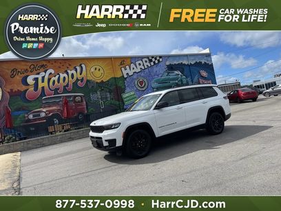 Used 2025 Jeep Grand Cherokee L Altitude