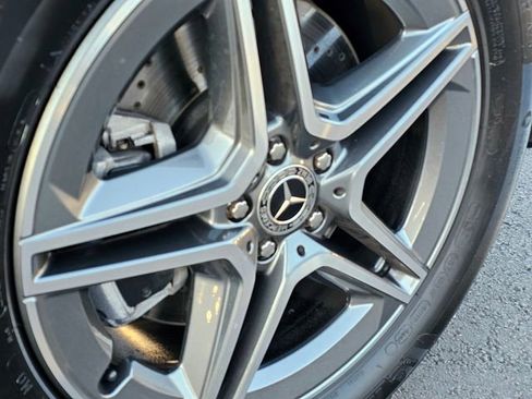 Certified 2026 Mercedes-Benz GLE 350 4MATIC image 7