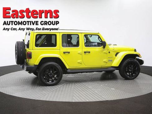 Used 2022 Jeep Wrangler Unlimited Sahara w/ Cold Weather Group AWD/4WD image 44