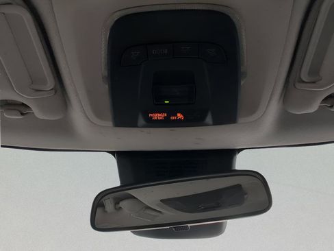 Used 2023 Toyota Corolla LE image 32