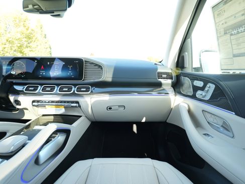 New 2026 Mercedes-Benz GLE 53 AMG 4MATIC image 29