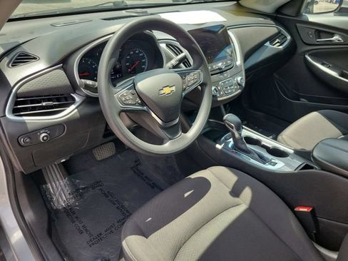 Used 2024 Chevrolet Malibu LT FWD image 21