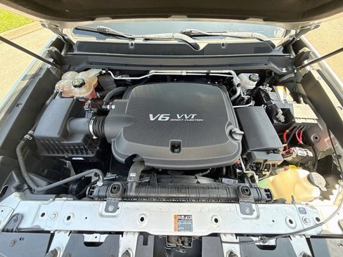 Used 2019 Chevrolet Colorado Z71 AWD/4WD image 33