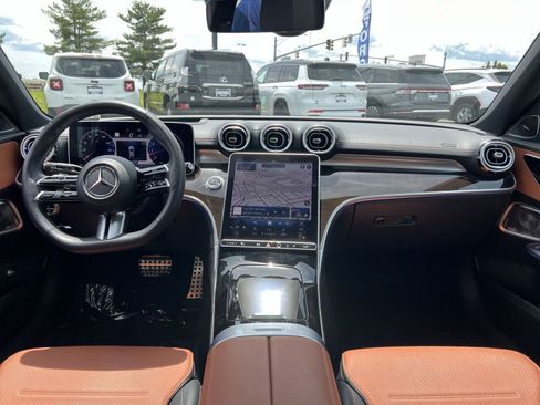 Used 2023 Mercedes-Benz C 300 4MATIC Sedan image 30