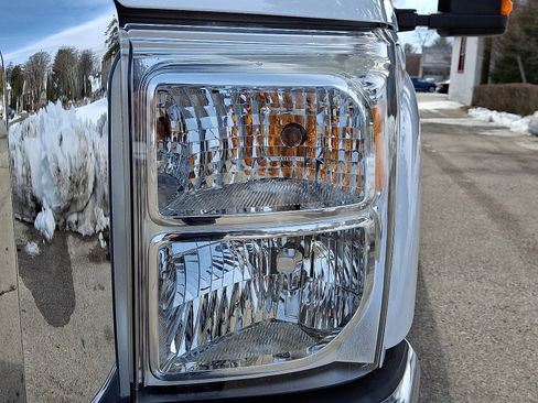 Used 2016 Ford F250 XLT w/ XLT Value Package image 10