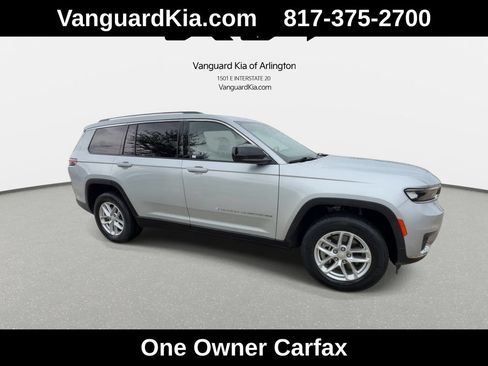 Used 2022 Jeep Grand Cherokee L Laredo w/ Luxury Tech Group I RWD image 2