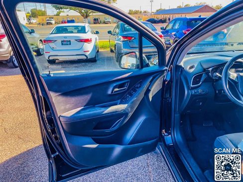 Used 2019 Chevrolet Trax LS w/ LPO, Protection Package image 15