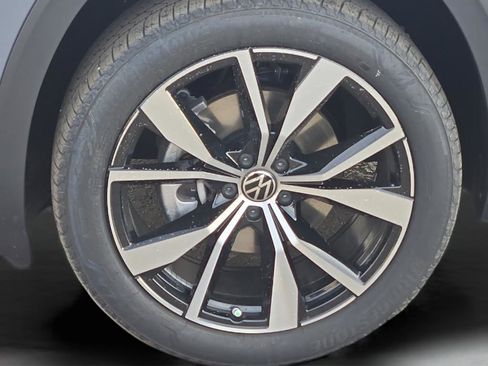 New 2026 Volkswagen Atlas SEL Premium R-Line AWD/4WD image 8