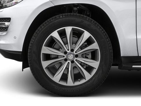 Used 2016 Mercedes-Benz GL 450 4MATIC image 11