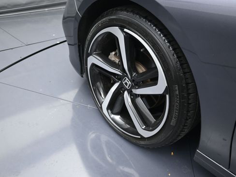 Used 2019 Honda Accord Sport image 28