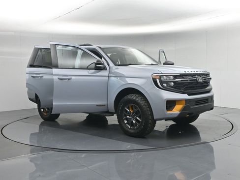 New 2026 Ford Expedition Tremor image 36