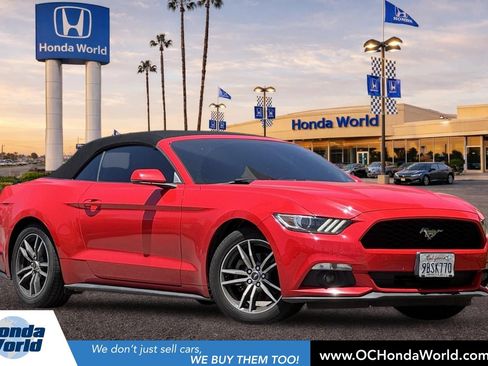 Used 2015 Ford Mustang Premium RWD image 1