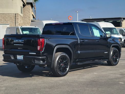 Used 2024 GMC Sierra 1500 Elevation w/ Elevation Premium Package RWD image 2