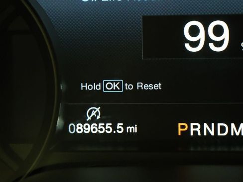 Used 2020 Ford F150 Lariat w/ Equipment Group 502A Luxury image 24