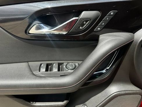 Used 2019 Chevrolet Blazer RS AWD/4WD image 13