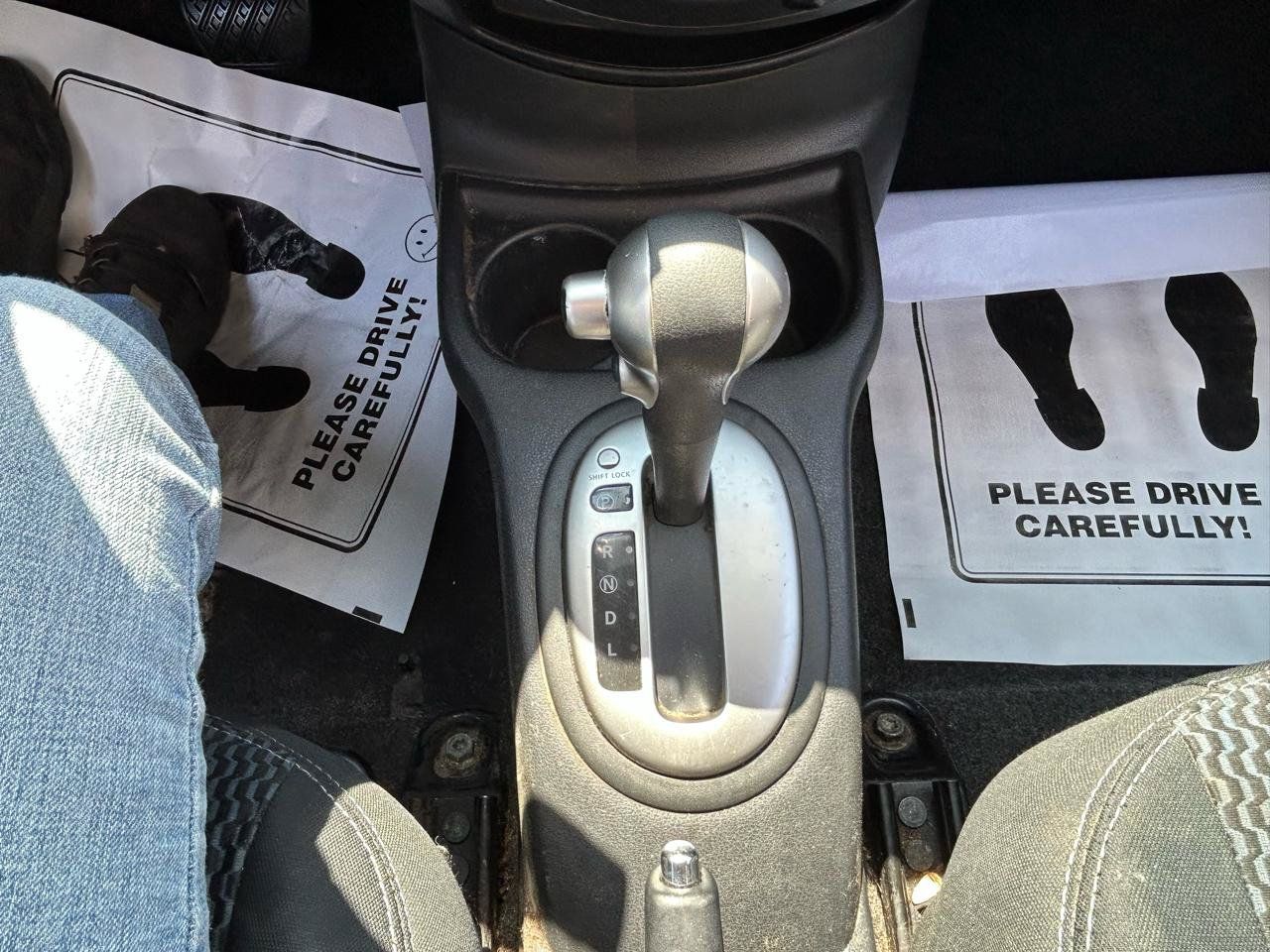 Used 2014 Nissan Versa Note SV FWD image 23