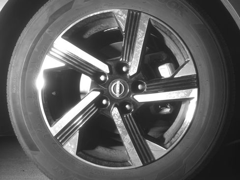 Used 2025 Nissan Sentra SV FWD image 13