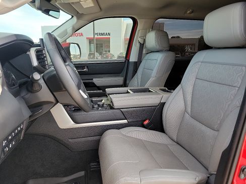 Used 2023 Toyota Tundra Limited w/ TRD Off-Road Package image 12