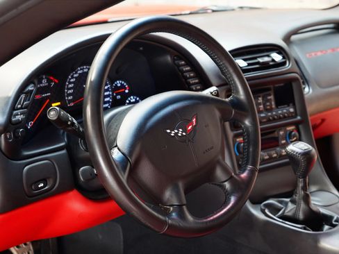 Used 2003 Chevrolet Corvette Z06 RWD image 40