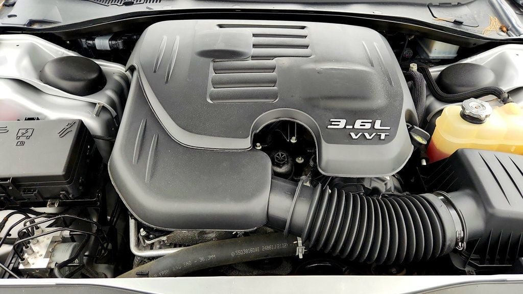Used 2022 Dodge Charger SXT w/ Driver Convenience Group AWD/4WD image 28