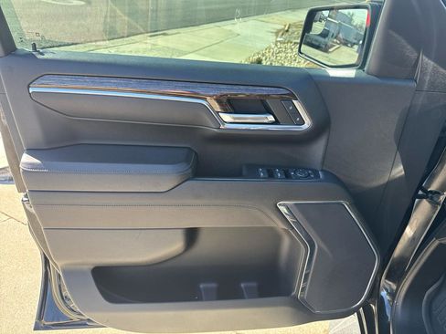 Used 2023 GMC Sierra 1500 Elevation image 12