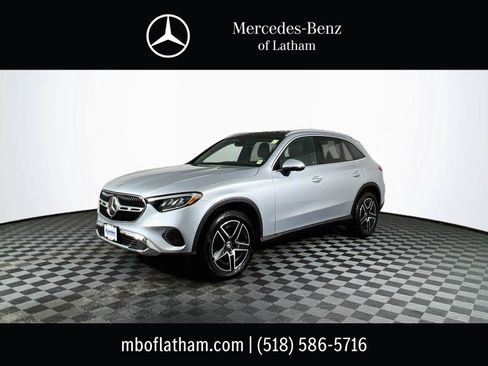 Certified 2026 Mercedes-Benz GLC 300 4MATIC image 1