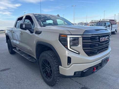 Used 2023 GMC Sierra 1500 AT4X AWD/4WD image 4