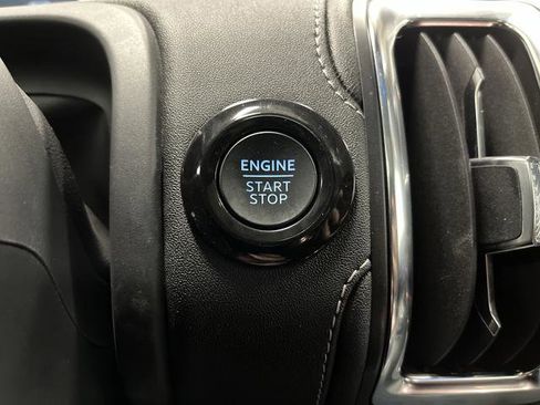 Used 2025 Ford Expedition Max Platinum image 24