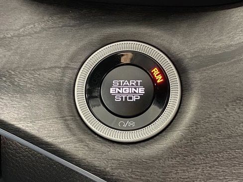 New 2025 Jeep Grand Cherokee L Limited w/ Black Appearance Package image 48