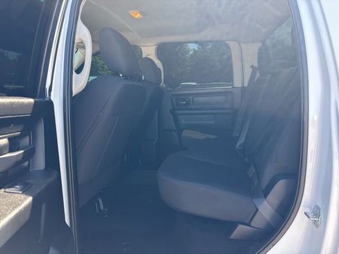 Used 2019 RAM 1500 Express w/ Wheel & Sound Group AWD/4WD image 14
