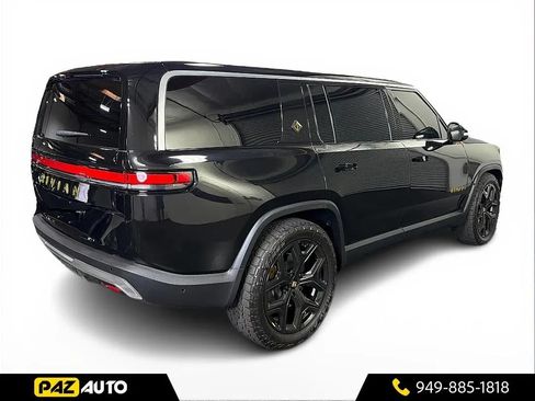 Used 2023 Rivian R1S Adventure Dual AWD/4WD image 5
