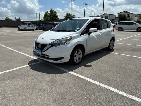 Used 2019 Nissan Versa Note SV FWD image 1