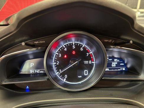 Used 2018 MAZDA MAZDA3 Grand Touring w/ Premium Equipment Package image 16