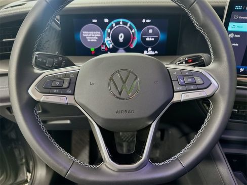 New 2026 Volkswagen Tiguan SE AWD/4WD image 13