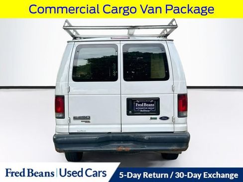 Used 2012 Ford E-250 and Econoline 250 w/ Commercial Cargo Van Pkg RWD image 8