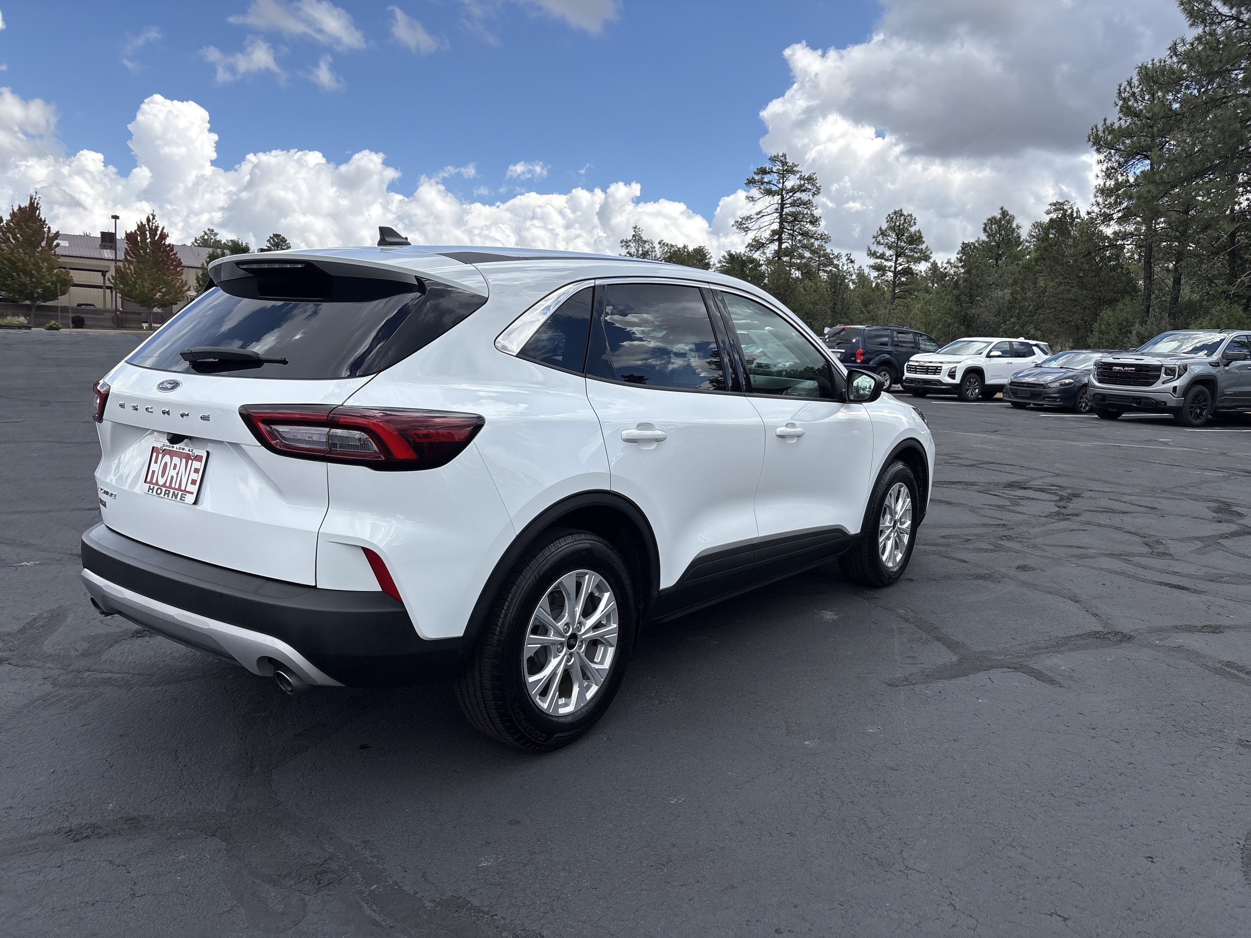 Used 2024 Ford Escape Active FWD image 4