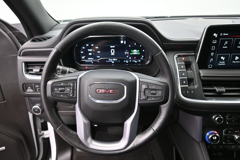 Used 2022 GMC Yukon SLT w/ SLT Premium Package RWD image 28