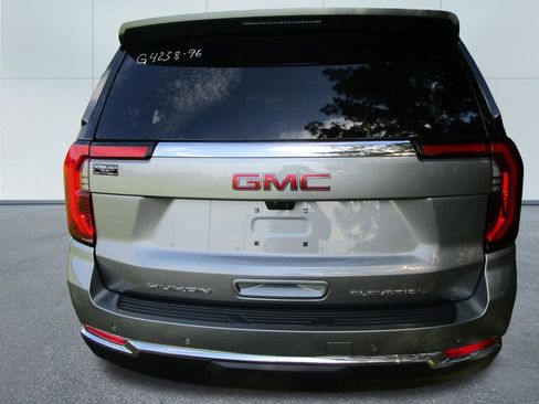New 2026 GMC Yukon XL Elevation w/ Elevation Premium Package AWD/4WD image 33