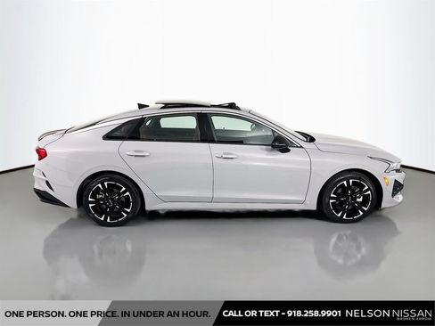 Used 2023 Kia K5 GT-Line AWD/4WD image 4