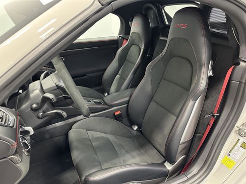 Certified 2025 Porsche 718 Boxster GTS image 4