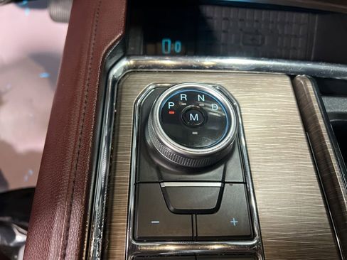 Used 2024 Ford Expedition Max Limited image 32